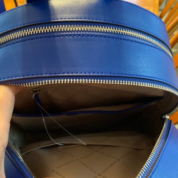 NWT! Michael Kors Backpack 16x13x6 royal blue - Picture 5 of 8